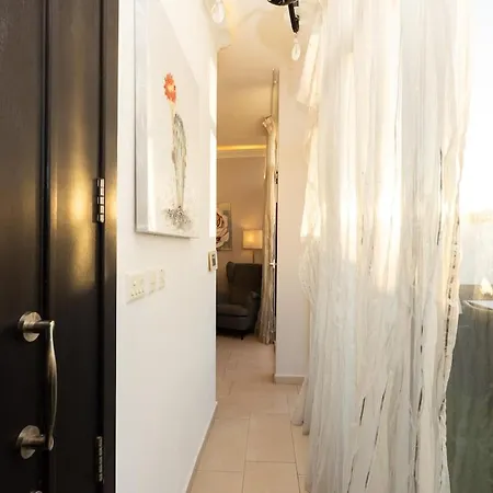 2 Bedroom Penthouse, Sea View Appartamento *